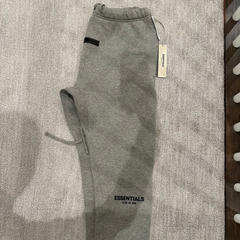 BRAND NEW ESSENTIALS SWEATS